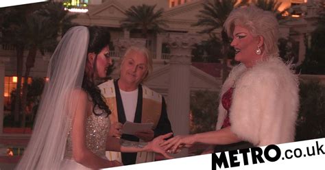 First Couple To Marry In Drag On Say Yes To The Vegas Dress Reveal