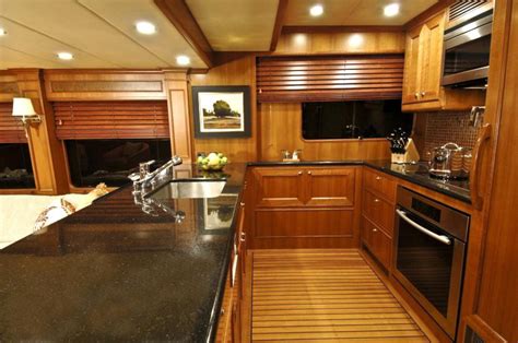 80ft 2021 Offshore Yachts Yacht For Sale Tournament Yachts