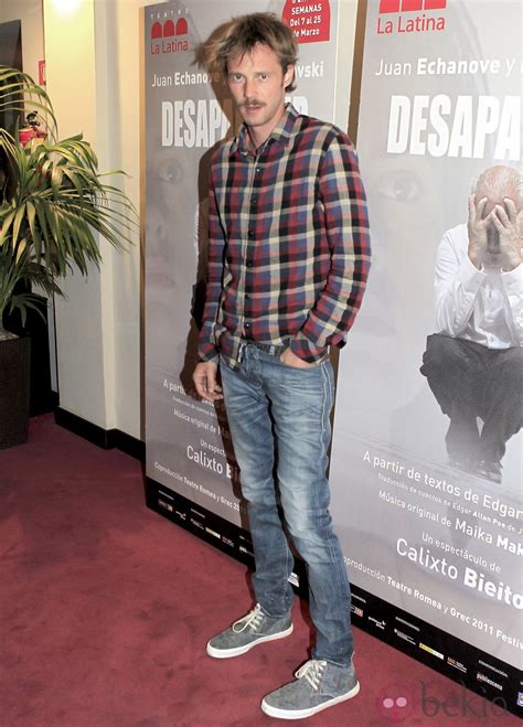 Eloy Azorín En El Estreno De Desaparecer Foto En Bekia Actualidad