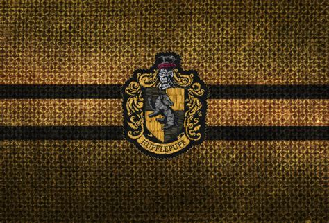 Hufflepuff wallpapers top free hufflepuff backgrounds wallpaperaccess. harry potter wallpaper hogwarts - Google Search | Hufflepuff wallpaper, Harry potter wallpaper ...