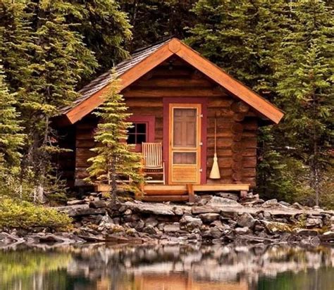 A Little Cabin in the Woods is All We Need (19 Photos) – Suburban Men