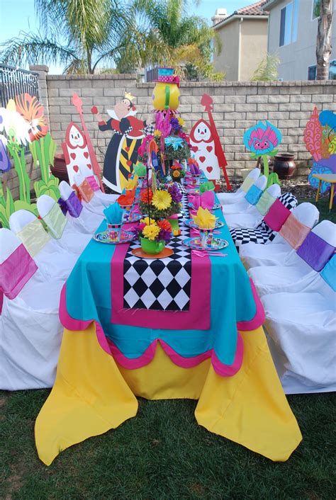 Alice In Wonderland Mad Hatter Theme Party Table Exclusively Designed