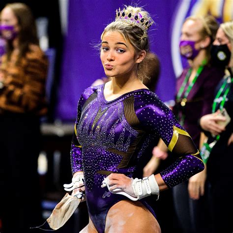 Inside The Life Of Olivia Dunne The Lsu Gymnast Cashing In Big On Nil Movement