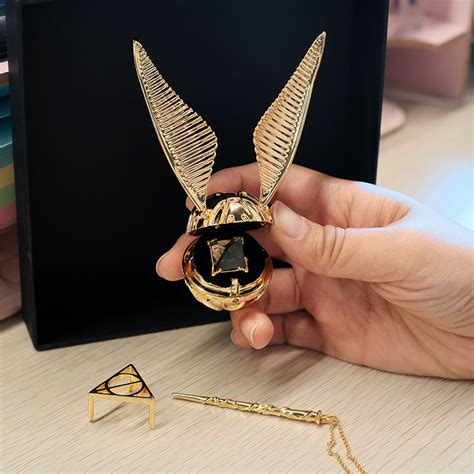 Luxury Golden Snitch Ring Box Creative Proposal Rings Wedding Mystery