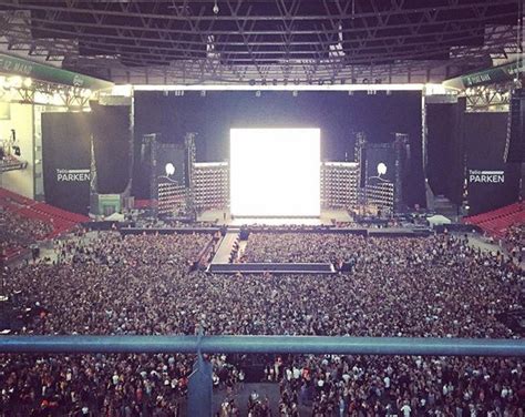 Twitter Beyonce Formation Tour Formation Tour Concert Crowd
