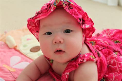 13 Contoh Rangkaian Nama Bayi Perempuan Cina Dan Indonesia