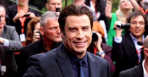 His father was of italian descent and his mother was of irish ancestry. Sammlungen von Promis: John Travolta und seine ...
