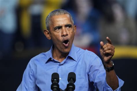 Barack Obama Sounds Warning Over Us Book Bans Censorship