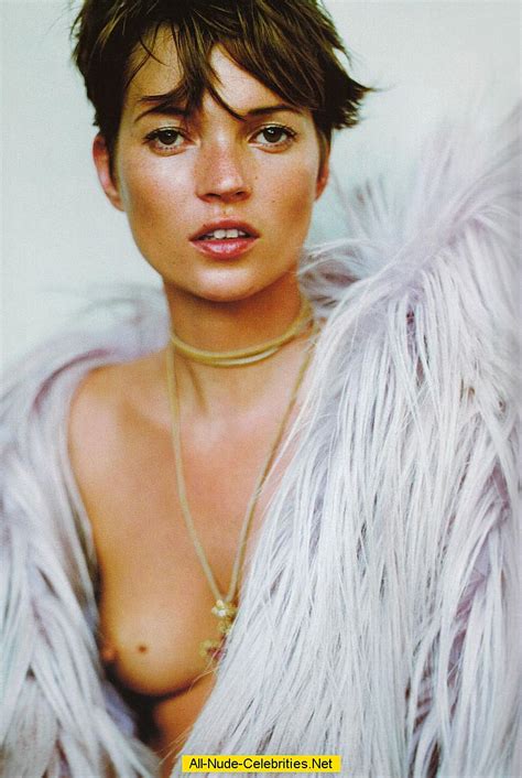 Kate Moss Posing Sexy Topless And Fully Nude NUDE CELEB WORLD