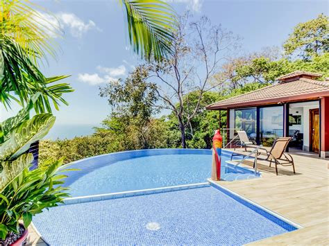 Costa Rica Long-Term Rentals | Homes with Pools, Beachfront Condos | Vacasa
