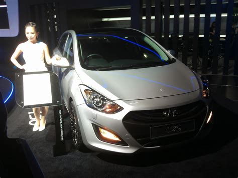 Check it out the latest i30 from hyundai new zealand. Motoring-Malaysia: KL International Motor Show 2013 - 2014 ...