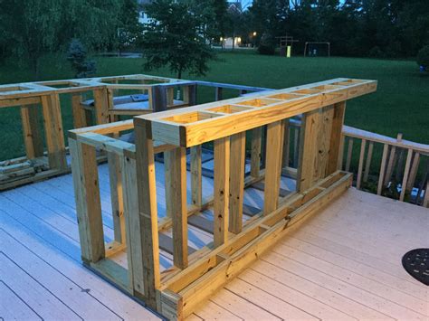 Pin By Ben Parks On Bars Diy Outdoor Bar Build Outdoor Kitchen Diy