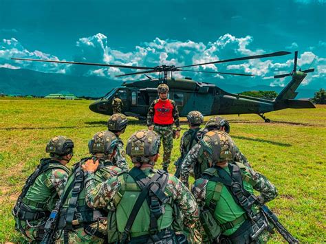 Patria Honor Lealtad Ejército Nacional De Colombia