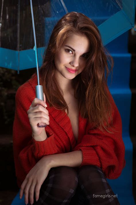 women women outdoors diana jam brunette famegirls umbrella 3840x5760 wallpaper wallhaven cc