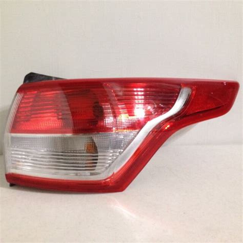Ford Escape Tail Light Assembly Right Oem Ebay