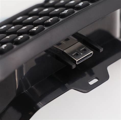 Geeek Xbox One Mini Keyboard Controller Chatpad