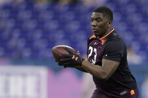 2019 Nfl Draft Grading Buffalo Bills Drafting Rb Devin Singletary In Round 3