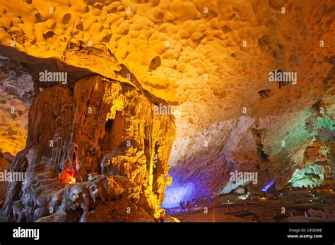 Asia Vietnam Halong Bay Halong Sung Sot Cave Surprise Cave Cave