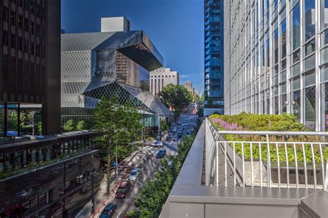 Two Rooftop Gardens in Seattle You Didn't Know Exist - Gate to Adventures