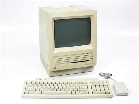 Apple M5011 Macintosh Se Fdhd Compact Monochrome Computer 40mb Hard