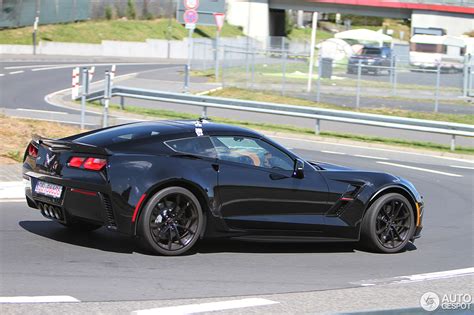 That's what turns me off about the z06. Chevrolet Corvette C7 Grand Sport - 19 July 2016 - Autogespot