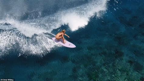 Pro Big Wave Surfer Felicity Palmateer Goes On A Nude Surfing Trip Daily Mail Online