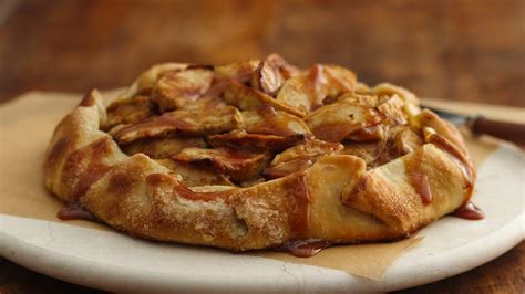 Heat place, and bake for delicious pie crust in minutes. Caramel-Apple-Ginger Crostata recipe from Pillsbury.com