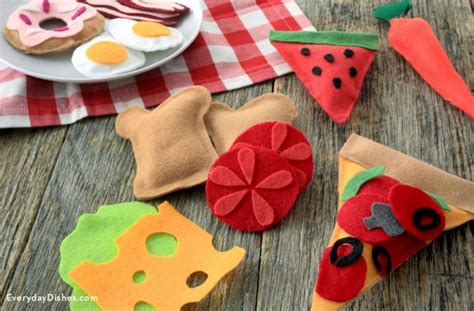 Felt Craft Projects 70 Diy Ideas Made With Felt • Cool Crafts