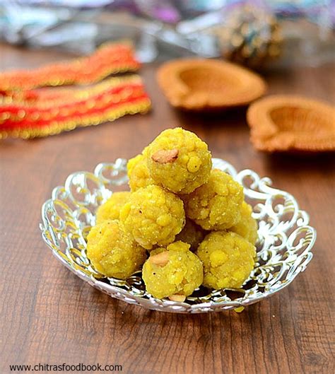 Those days, only sundal and maximum a sweet will be made and distributed to the friends and relatives visiting, along with thamboolam. Boondi Ladoo Recipe / South Indian Boondhi Laddu - Diwali ...