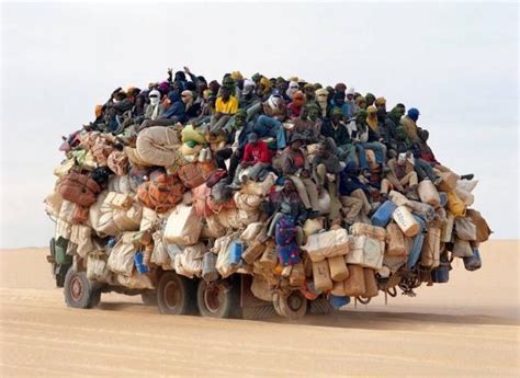 Overloaded Bus Aspiring Backpacker Travel Adventures Around The World