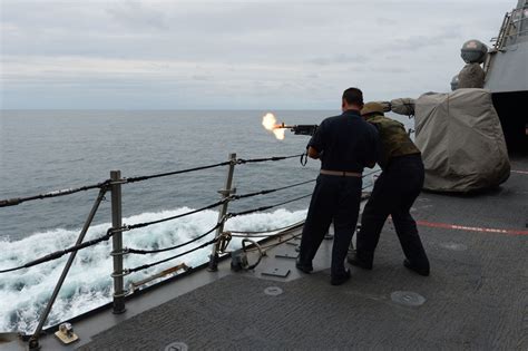 Dvids Images Uss Laboon Operations Image 2 Of 26