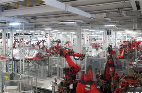 Heres What It Looks Like Inside Teslas Massive Factory Thestreet