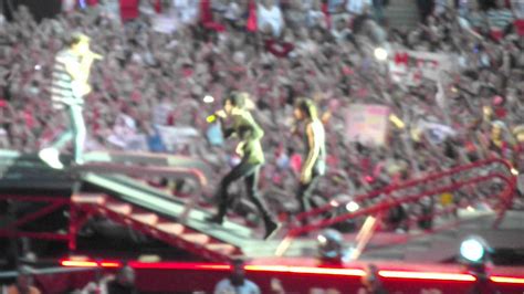 One Direction Wembley Stadium 7062014 Youtube