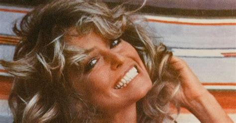 The Real Story Behind Farrah Fawcetts Iconic Swimsuit Poster