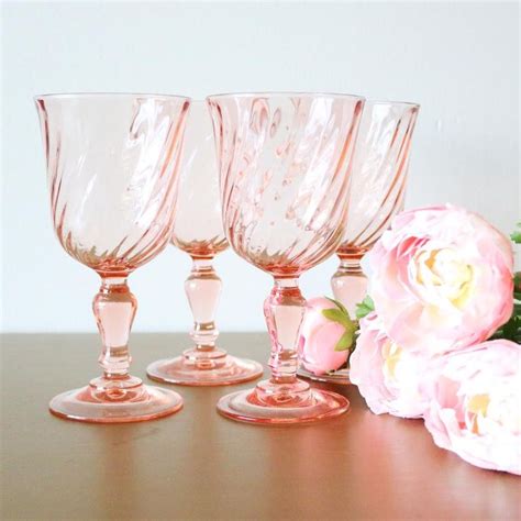 Vintage French Pink Drinking Glasses 4oz Set Of 4 In 2020 Pink Glassware Pink Drinking