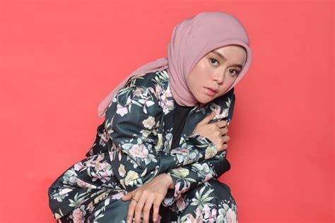 Bit.ly/topytsubs kejora merupakan lagu k4sian,,lesti kejora kena tamp4ran keras dari clara gopa soal dewi perssik ini. Bela Lesti Kejora, Inul Daratista: Dulu Kita Dekil ...