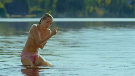 Nude Video Celebs Lucie Vondrackova Sexy Hotel Limbo