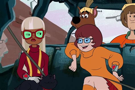 Scooby Doo Internet Reacts To Velmas Lesbian Identity
