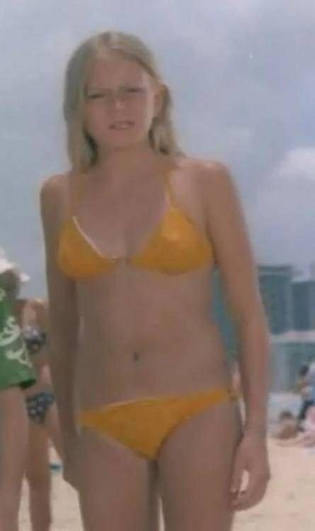 Suzanne Crough Eve Plumb Maureen Mccormick The Brady Bunch Sex