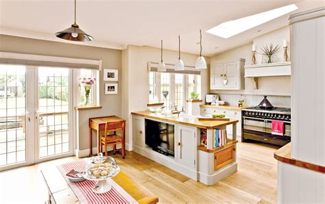 Dionne And Andy Mayes Redesigned Their Ground Floor To Make Space For A