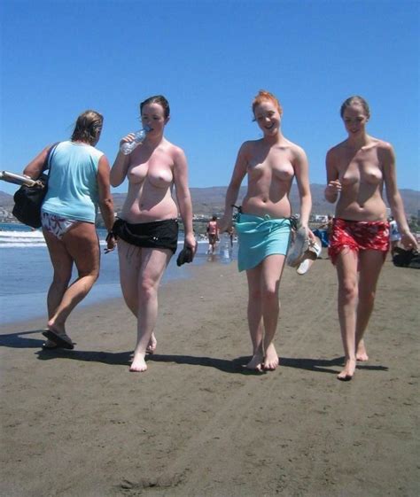 Walking At The Beach Group Of Nude Girls Luscious
