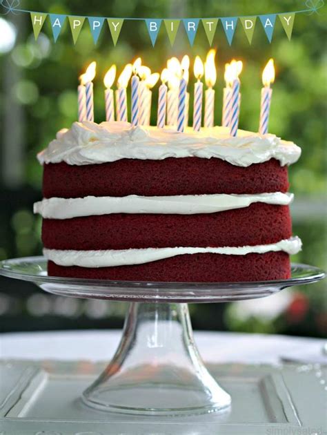 Mix soda and vinegar and gently fold into cake batter. Red Velvet Cake - Simply Sated