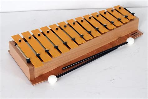 Studio 49 Series 1600 Orff Glockenspiels Level 2 Diatonic