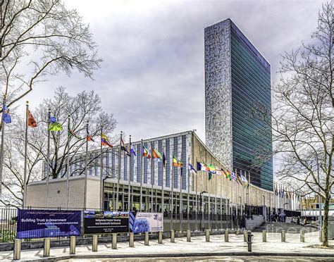 The United Nations Building Photograph By Nick Zelinsky