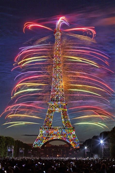 Christmas Lighting 10pics Photos Hub Eiffel Tower Fireworks