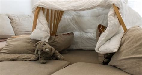 How To Build An Epic Pillow Fort Support For Stepdads