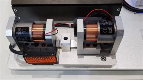 How Voice Coil Motor Works Youtube