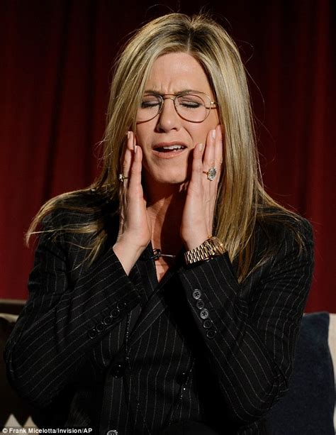 Jennifer Aniston Wears Glasses To Chat With Friends