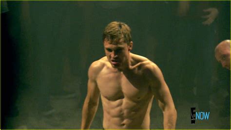 See All Of William Moseley S Hot Shirtless Moments On The Royals