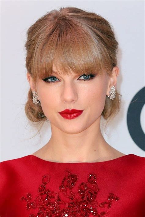 Taylor Swifts Greatest Beauty Moments Taylor Swift Hair Taylor